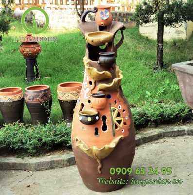 Thác nước phong thủy ngoài trời