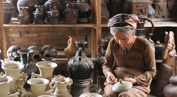 Làng làm gốm chăm Pa